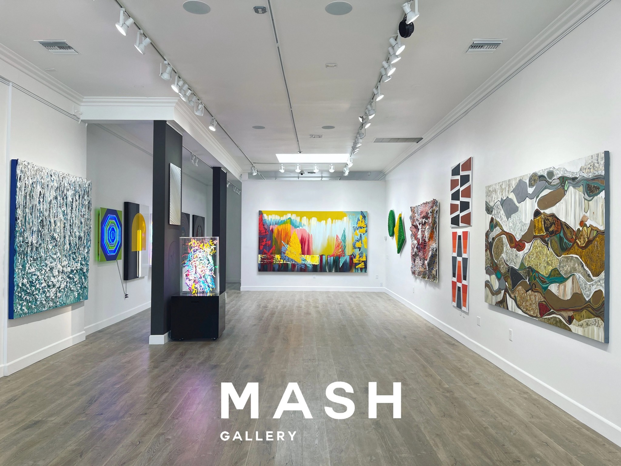 Collaboration with Mash gallery in Los Angeles with sculptures by Artangeel